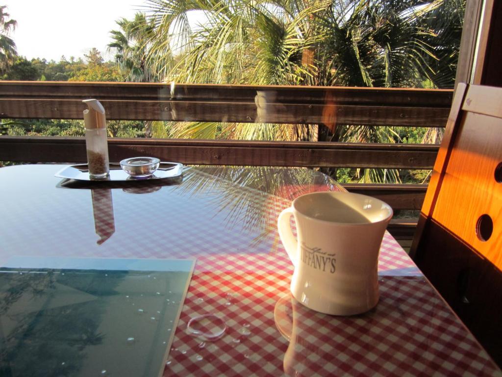 Breakfast At Tiffany'S Pension Seogwipo Esterno foto